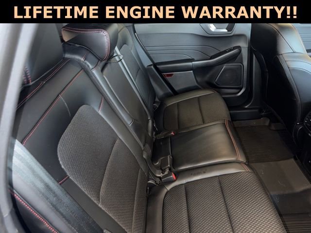 Used 2025 Ford Escape ST-Line w/ Cold Weather Package image 31