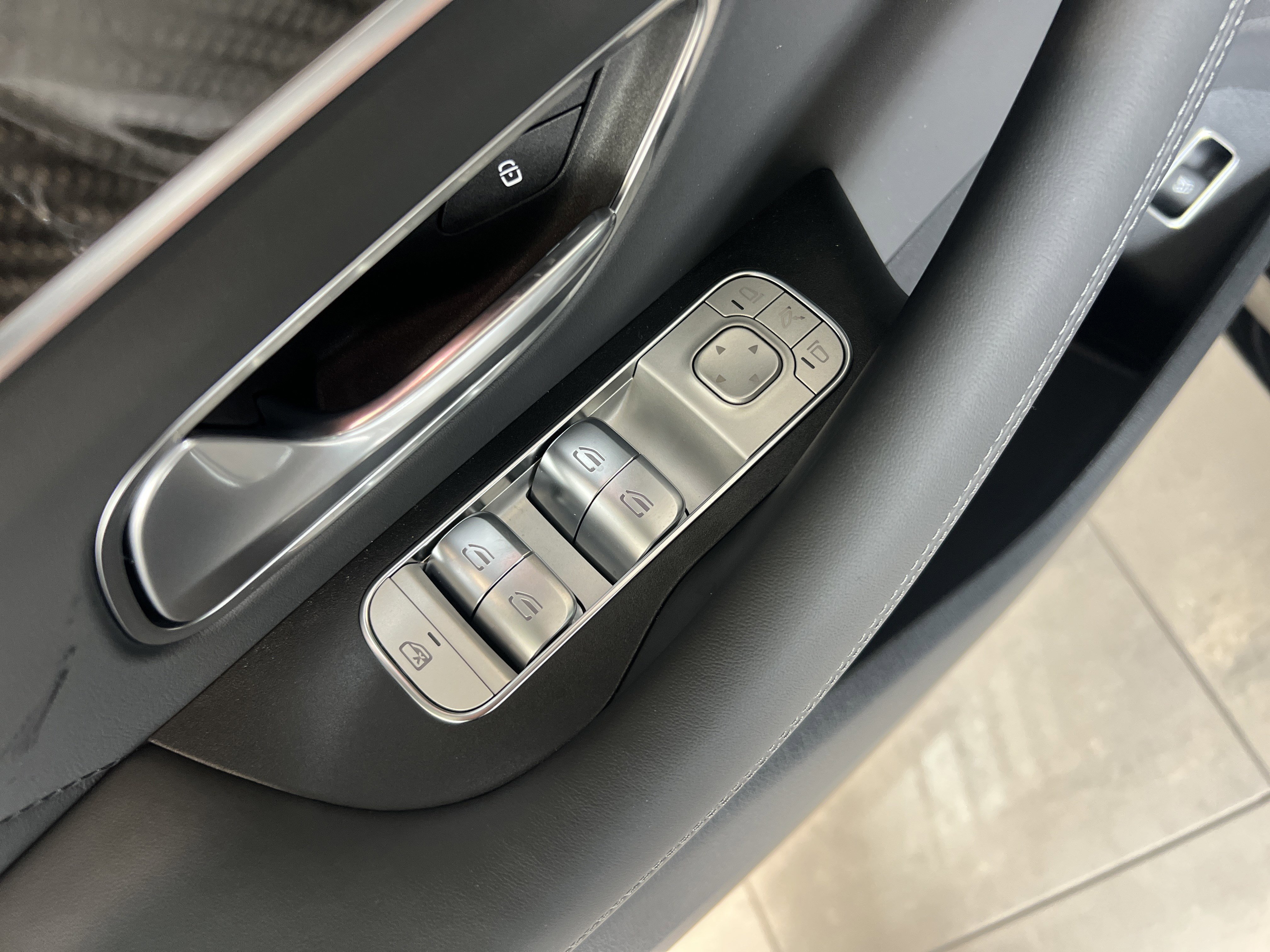 Used 2026 Mercedes-Benz GLE 63 AMG S image 26