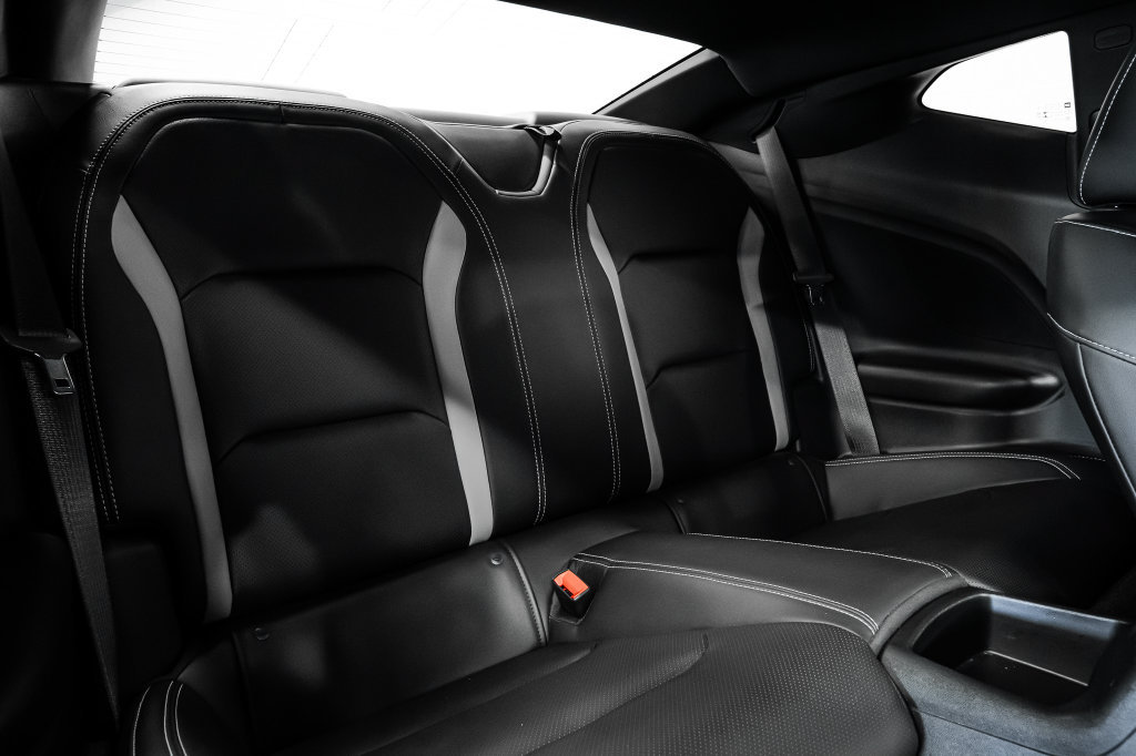 Used 2020 Chevrolet Camaro SS RWD image 37