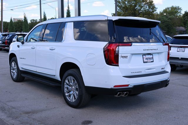 New 2026 GMC Yukon XL Denali image 3