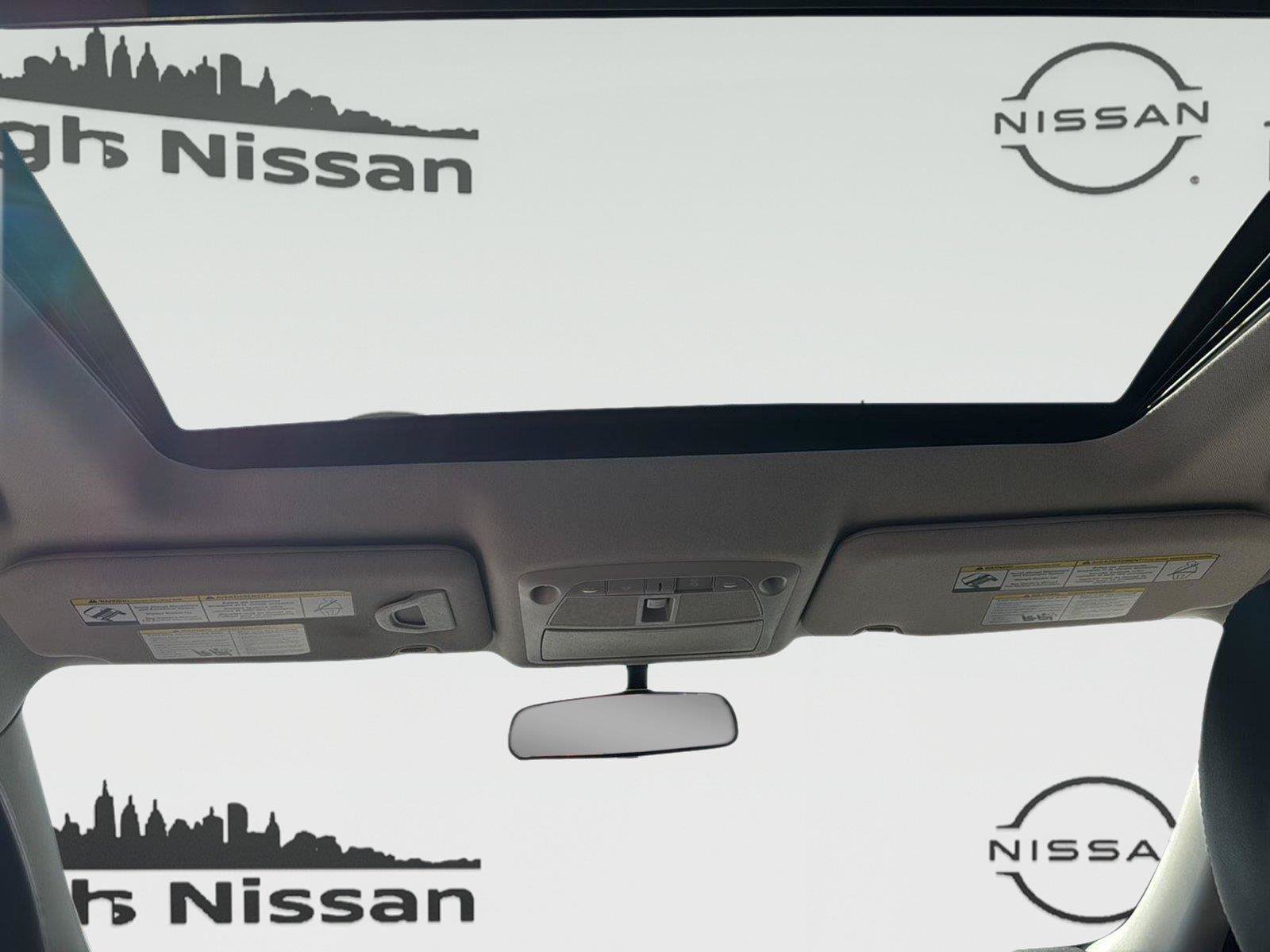 Used 2014 Nissan Rogue SL w/ SL Premium Package AWD/4WD image 24