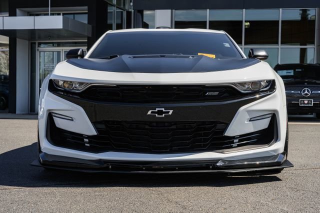 Used 2019 Chevrolet Camaro SS image 2