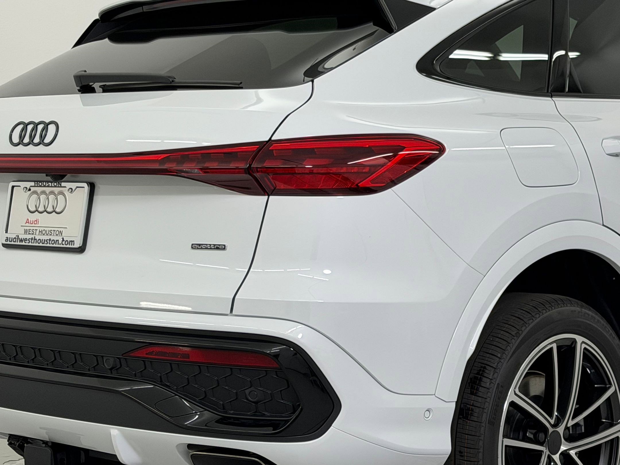 New 2026 Audi Q5 Premium Plus image 13