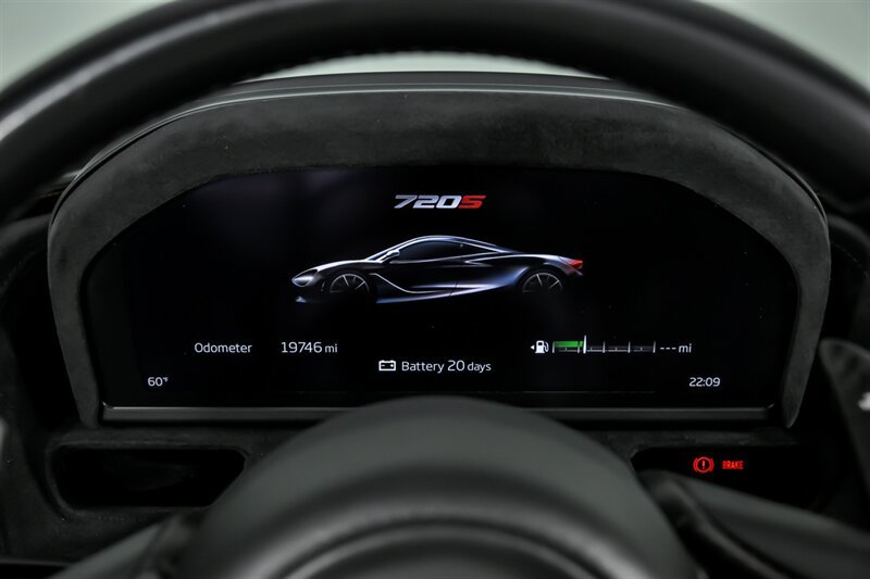 Used 2020 McLaren 720S Spider RWD image 28