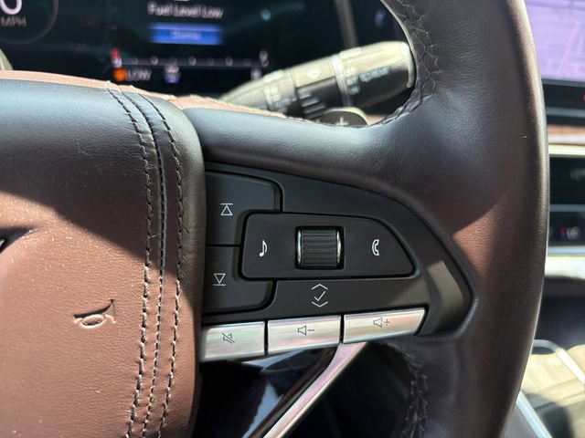 Certified 2023 Cadillac Escalade Sport Platinum w/ LPO, ONYX Package AWD/4WD image 35