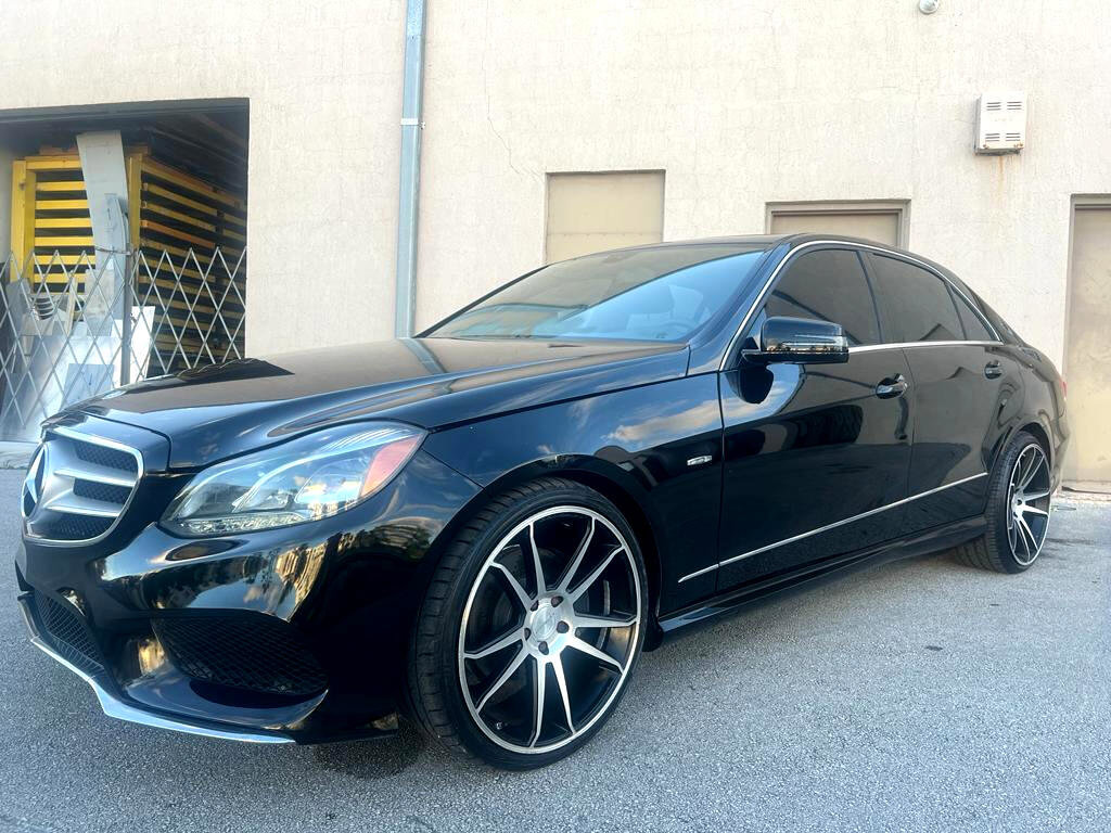 Used 2011 Mercedes-Benz E 350 Sedan image 4