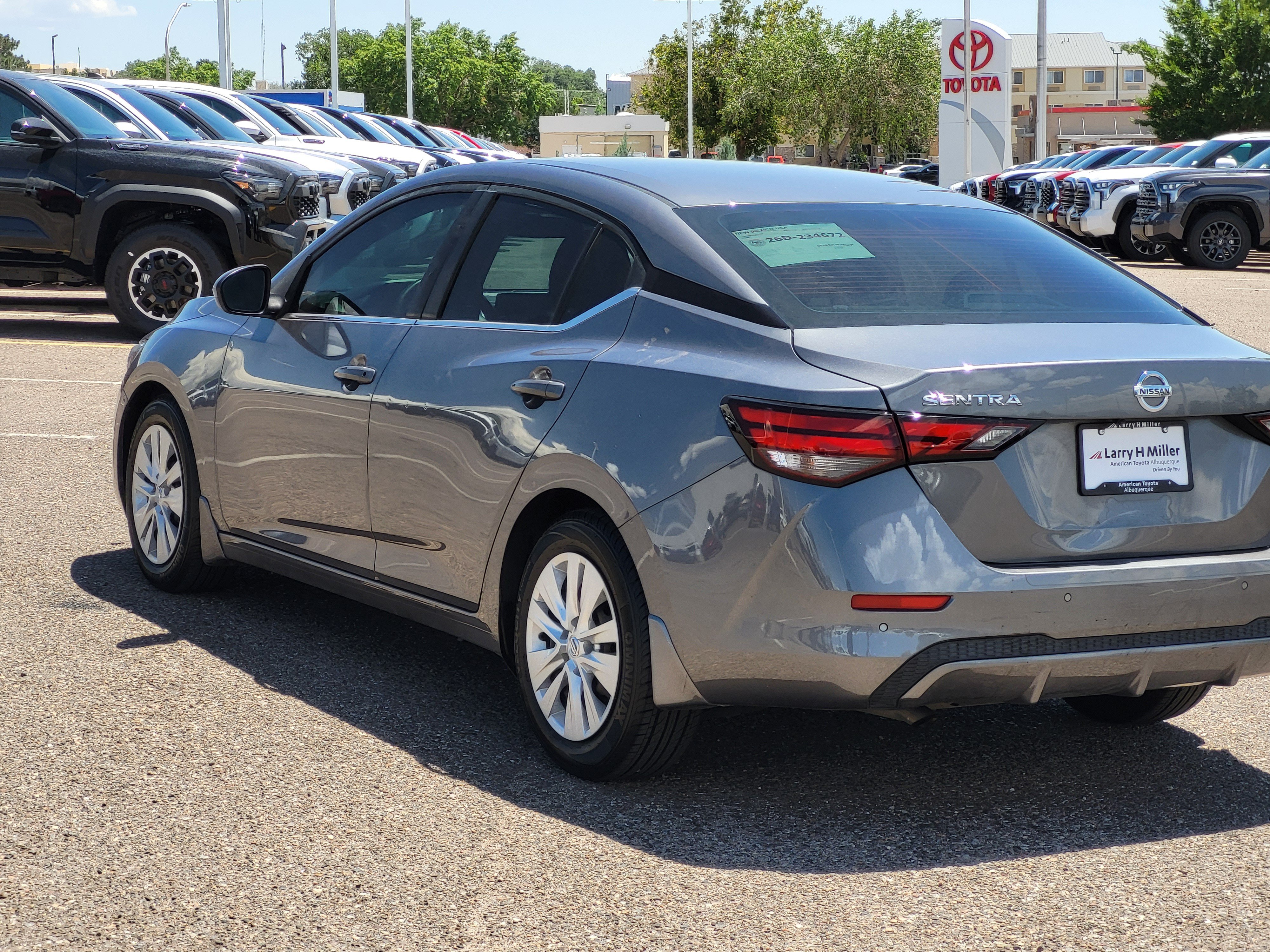 Used 2022 Nissan Sentra S FWD image 9