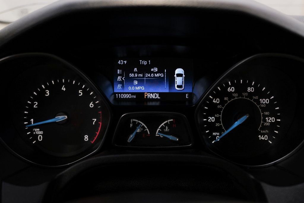 Used 2018 Ford Focus SE FWD image 24