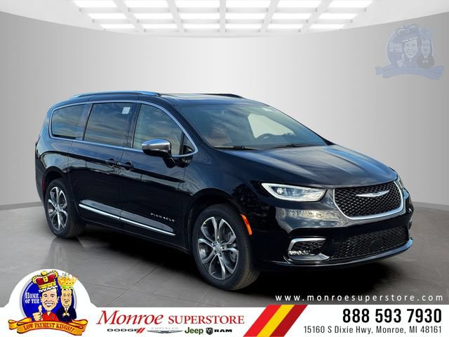 New 2026 Chrysler Pacifica Pinnacle