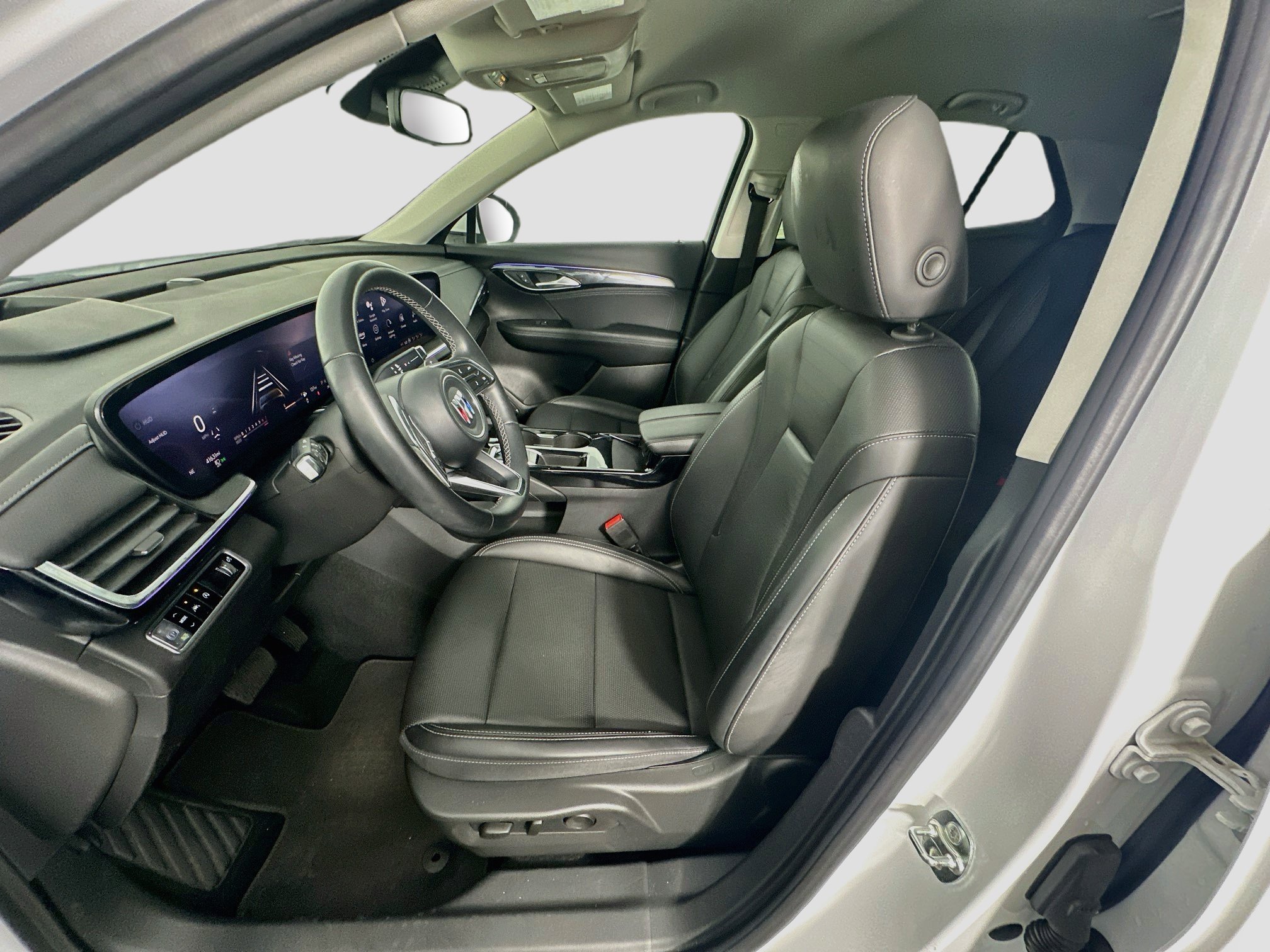 Used 2024 Buick Envision Preferred AWD/4WD image 13
