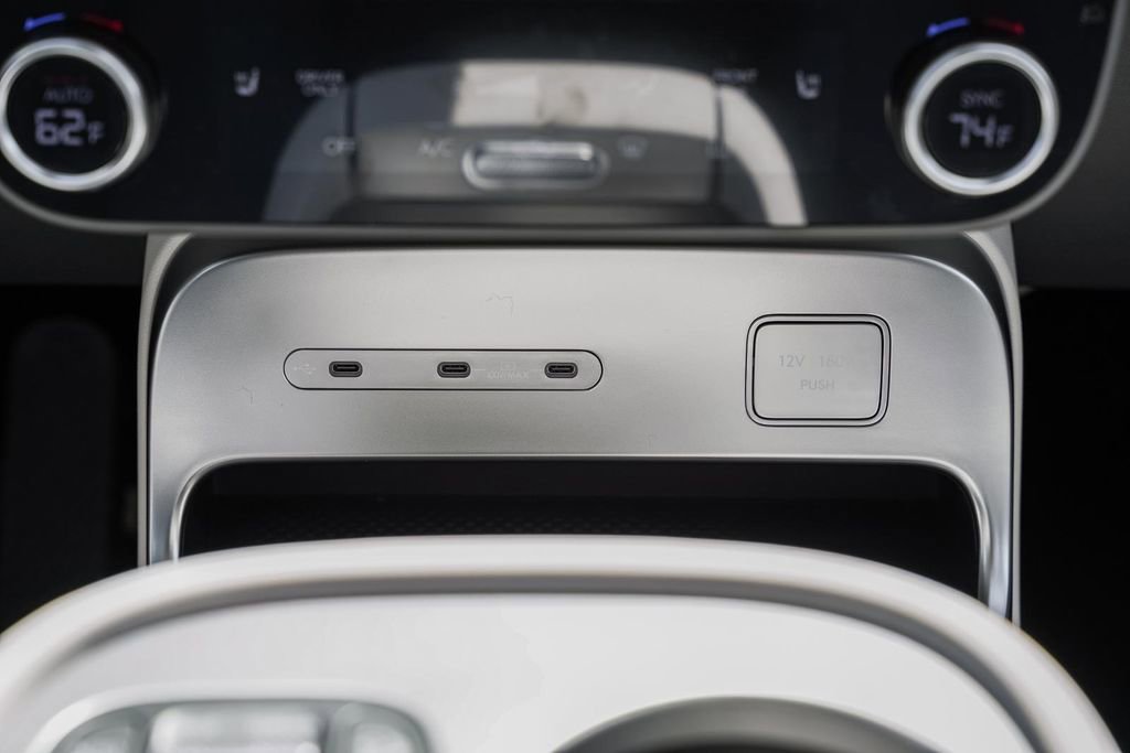 New 2026 Hyundai Ioniq 9 SE image 21