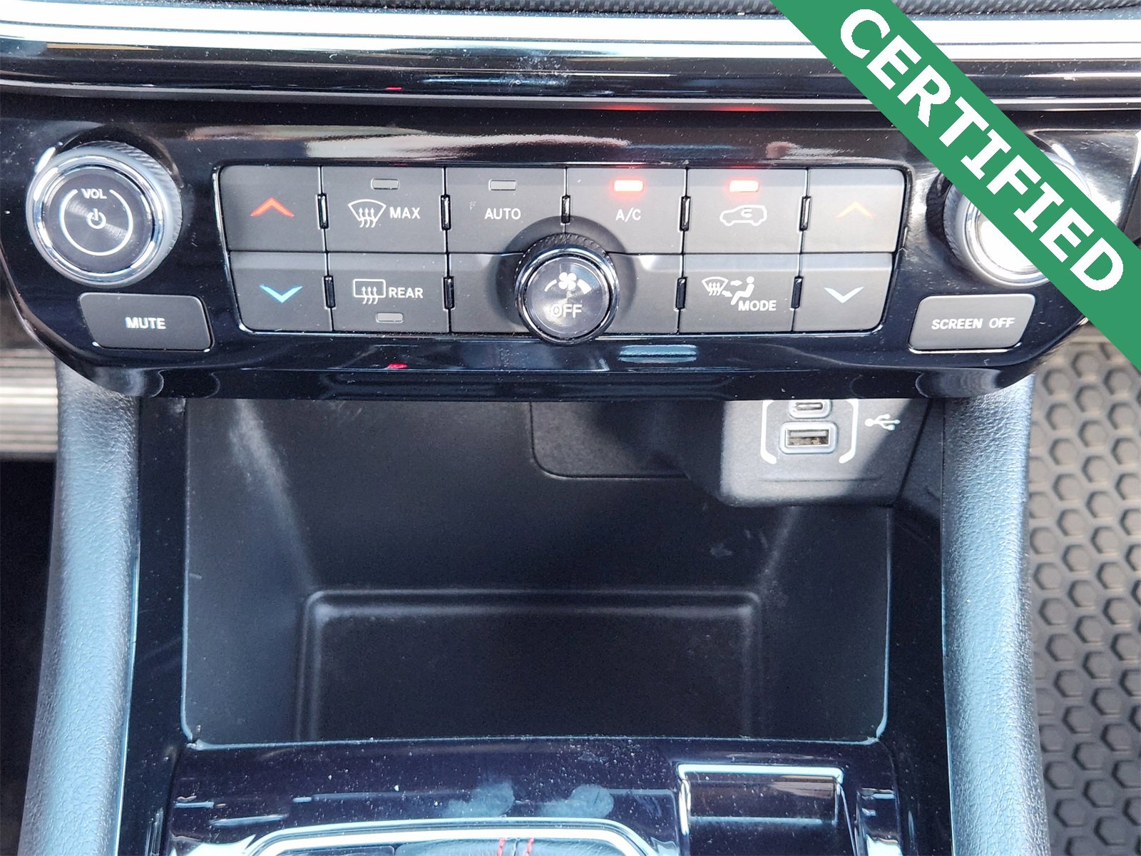 Used 2023 Jeep Compass Trailhawk image 20