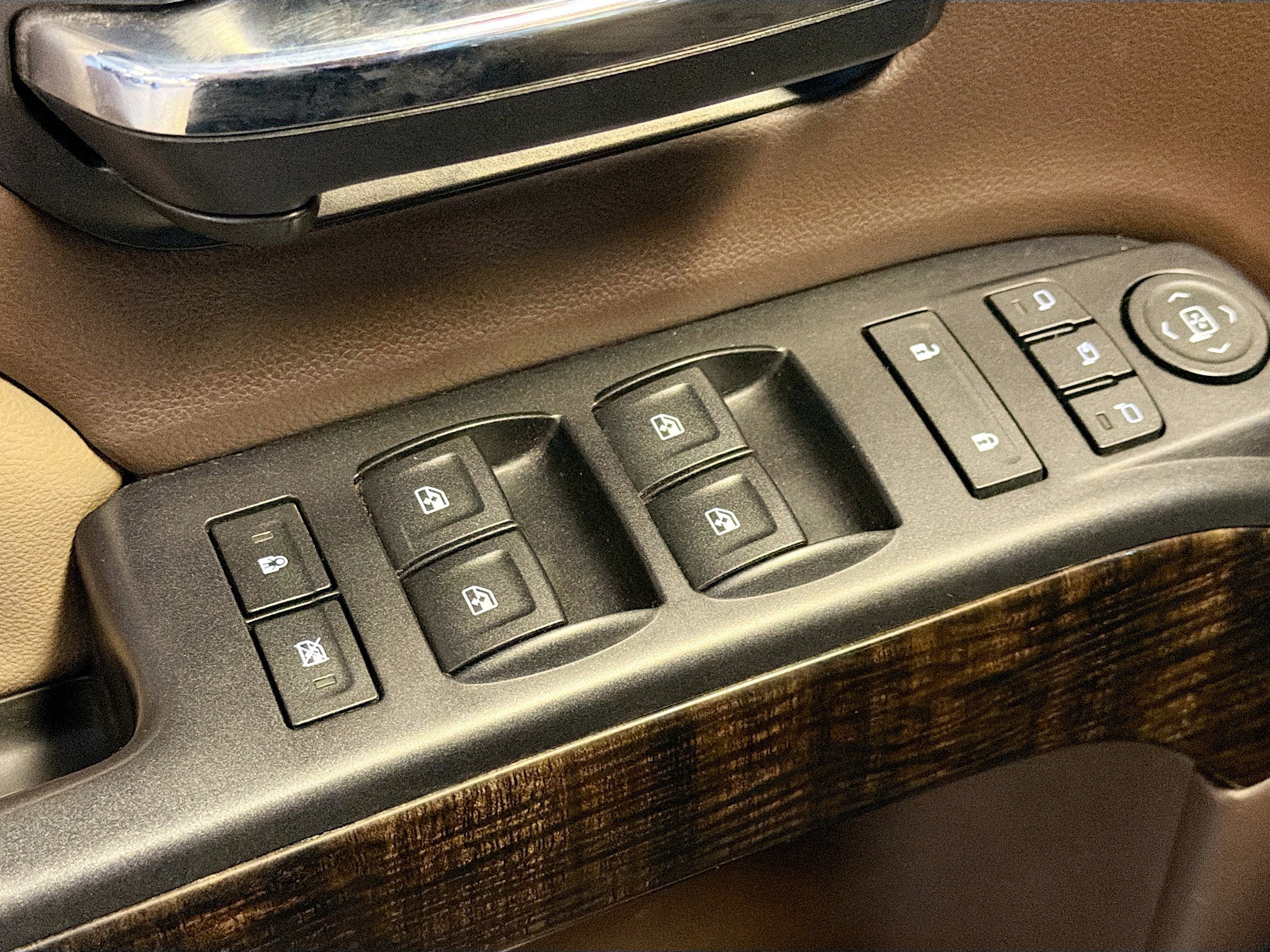 Used 2015 GMC Sierra 1500 Denali w/ Driver Alert Package image 15