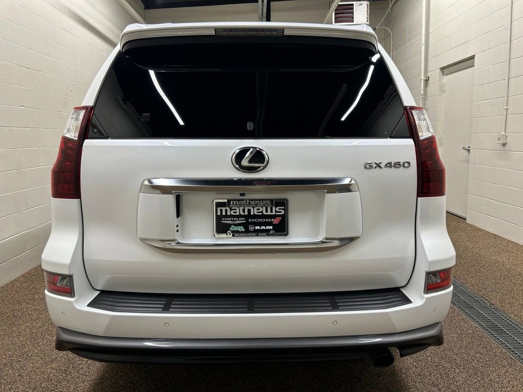 Used 2020 Lexus GX 460 Premium AWD/4WD image 3