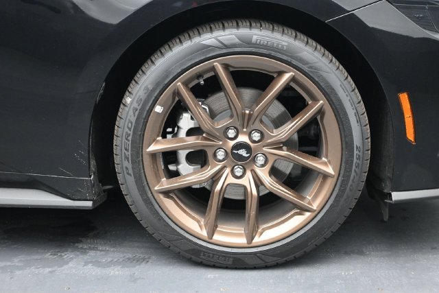 Used 2026 Ford Mustang Premium RWD image 31