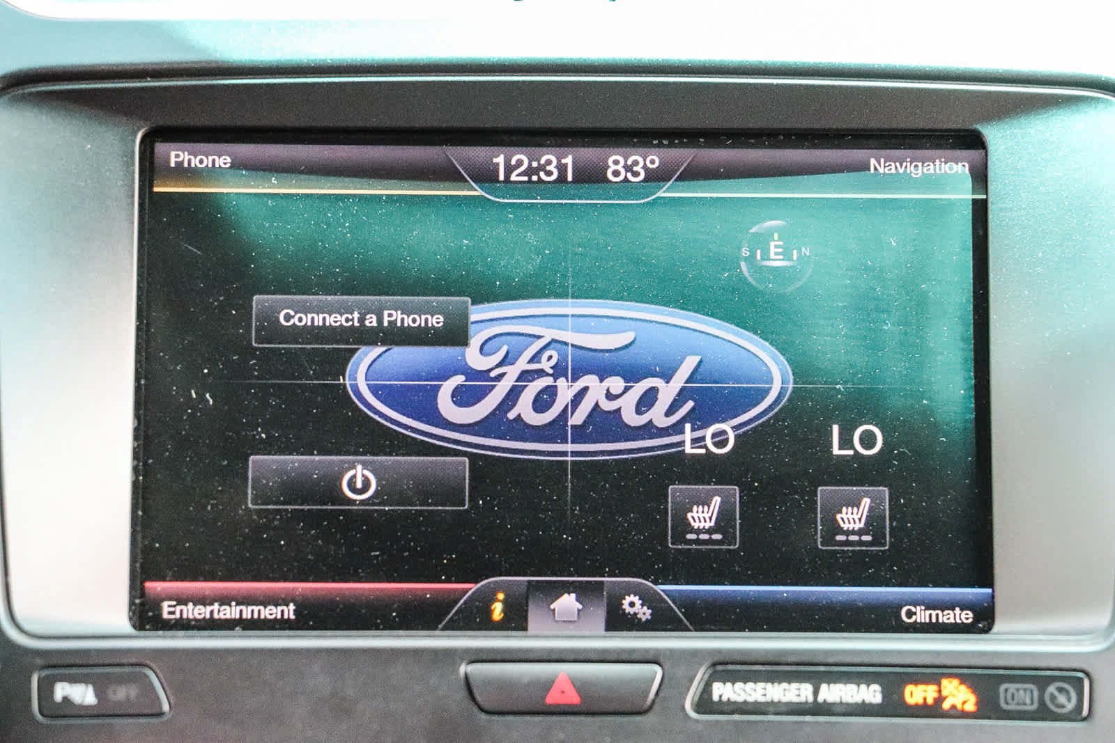 Used 2016 Ford Explorer XLT w/ Equipment Group 202A AWD/4WD image 15