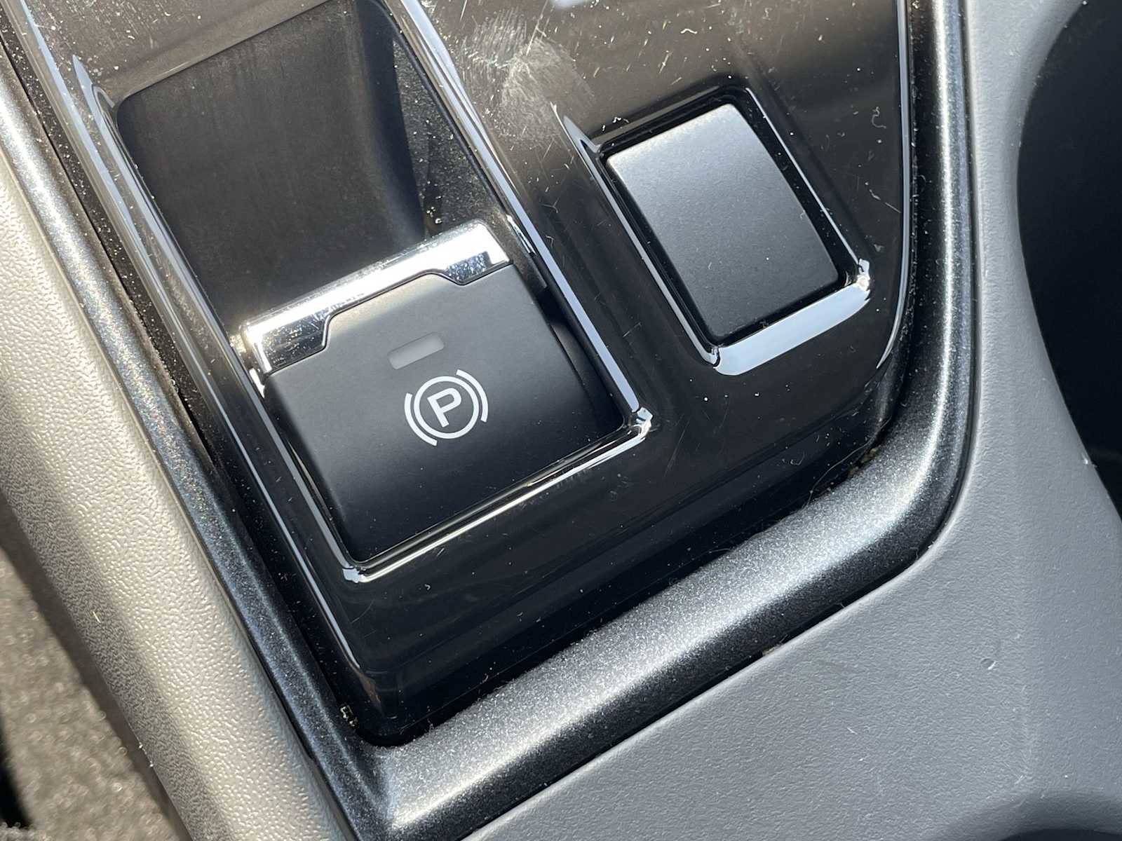 Certified 2025 Subaru Crosstrek 2.5i Limited w/ Popular Package #4A AWD/4WD image 23