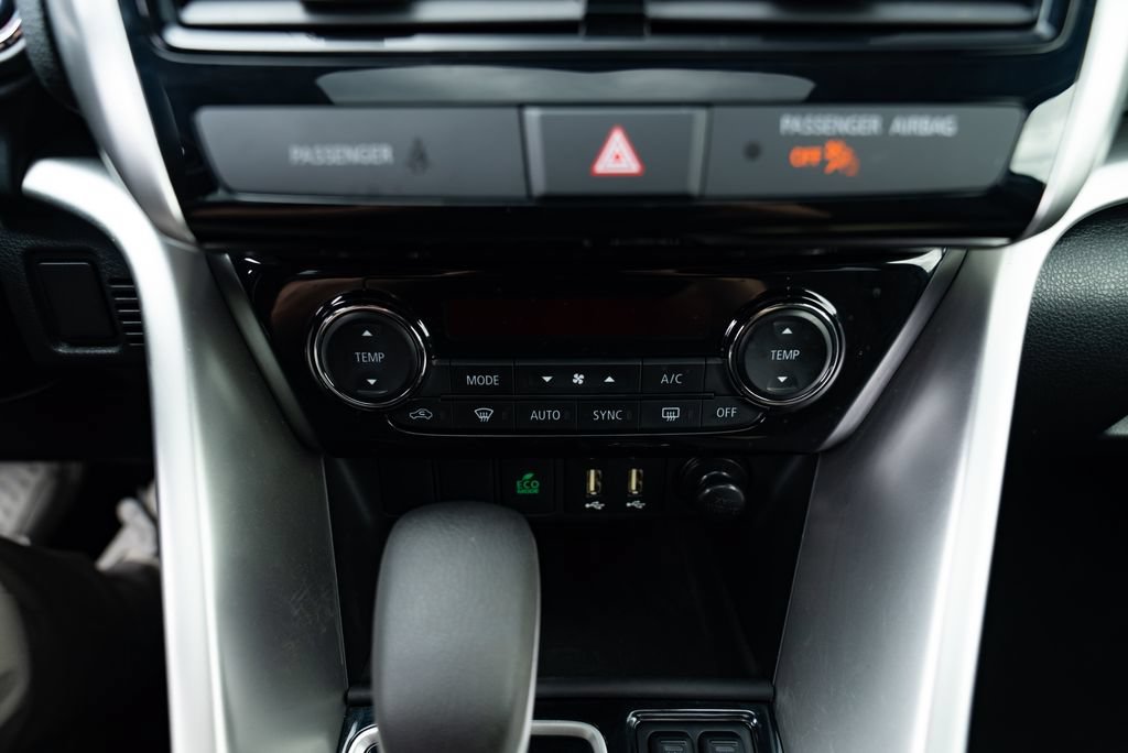 Used 2024 Mitsubishi Eclipse Cross SE AWD/4WD image 16