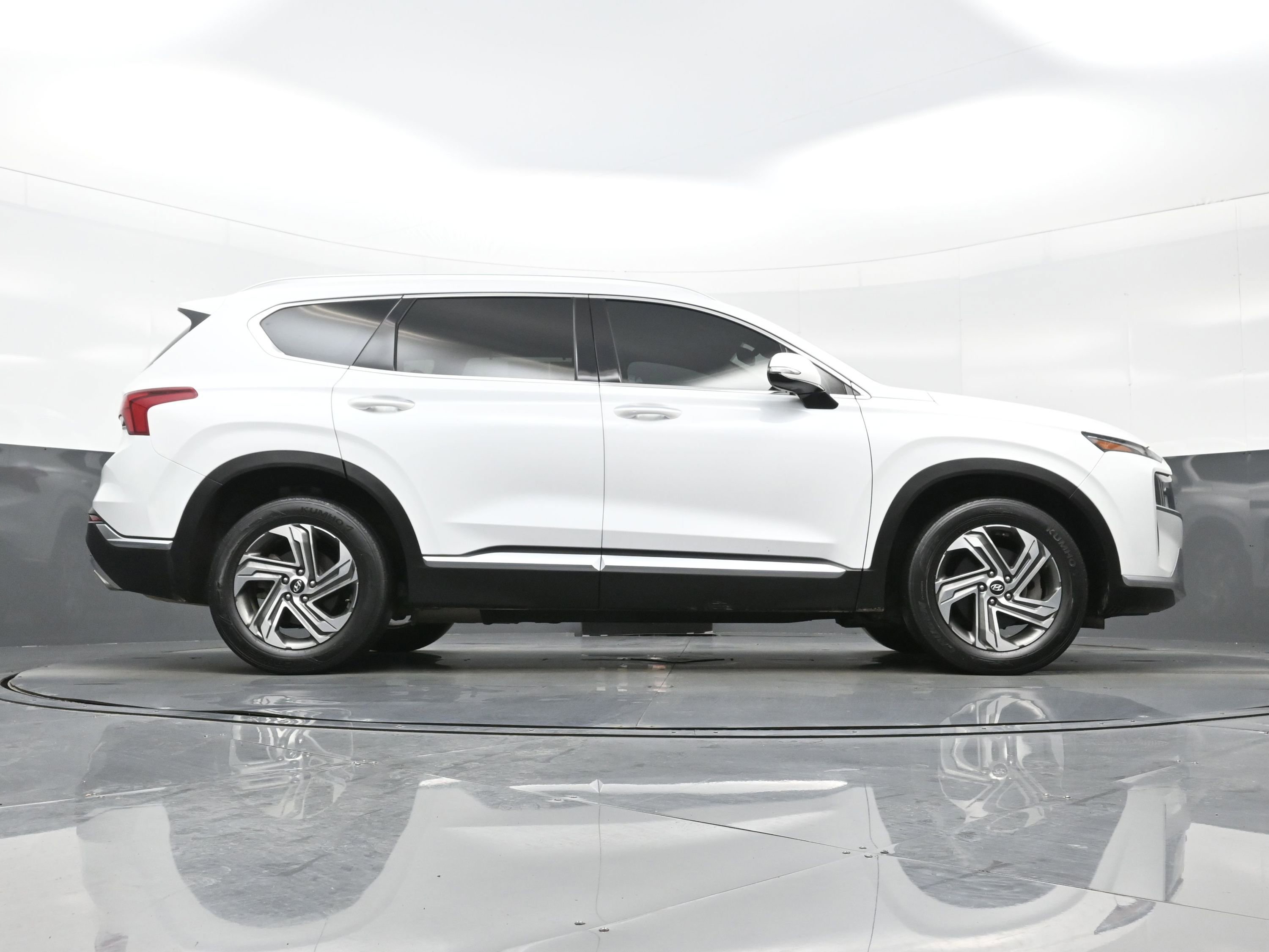 Certified 2021 Hyundai Santa Fe SEL w/ Convenience Package image 29