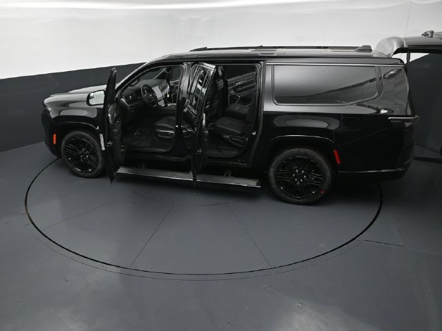 New 2026 Jeep Grand Wagoneer L Limited AWD/4WD image 27