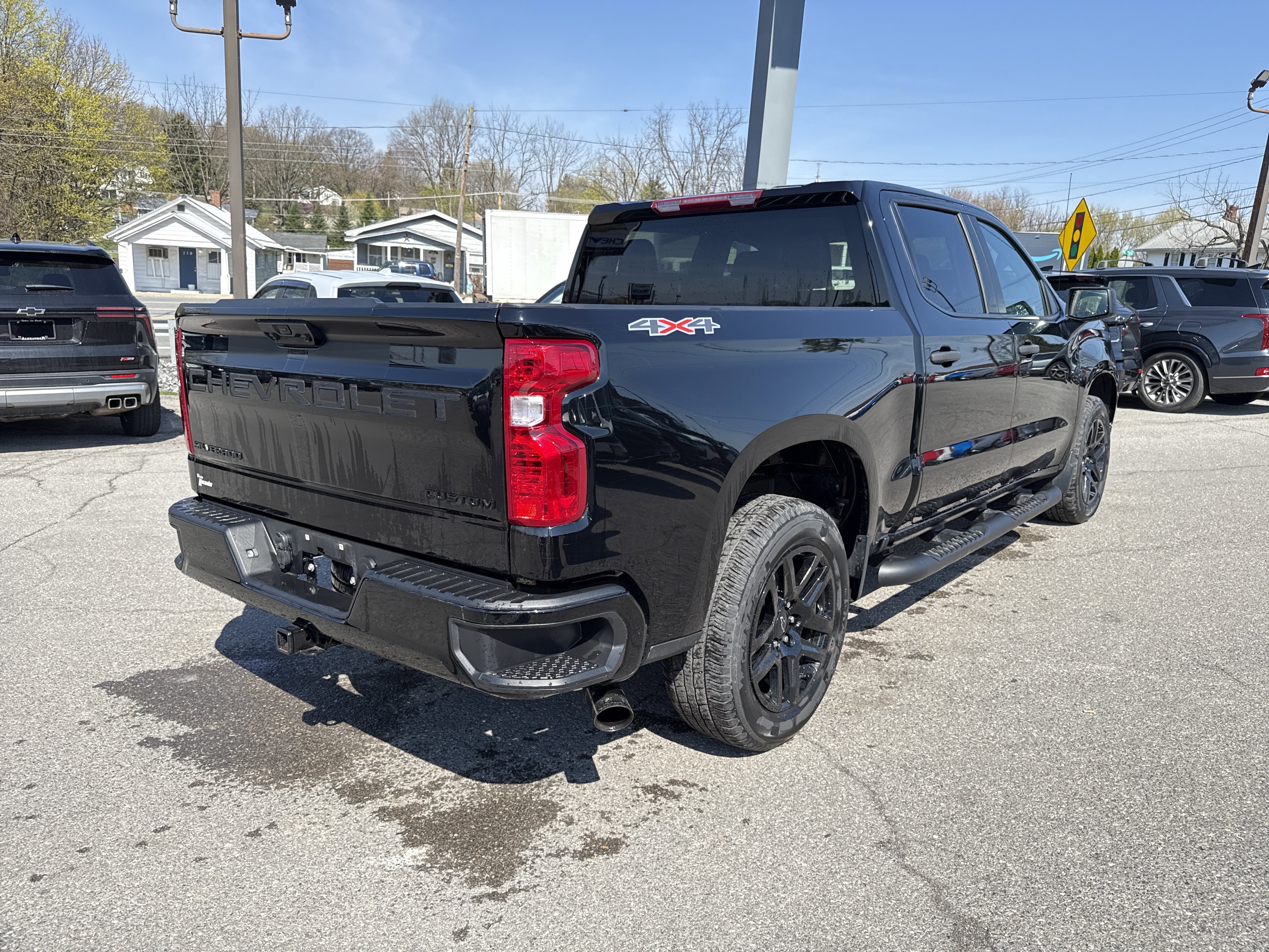 Used 2024 Chevrolet Silverado 1500 Custom w/ Rally Edition image 3