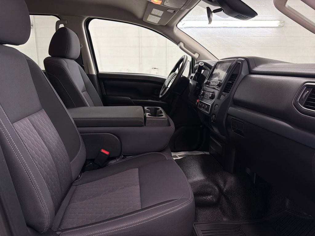 Used 2022 Nissan Titan S w/ S Utility Package RWD image 27