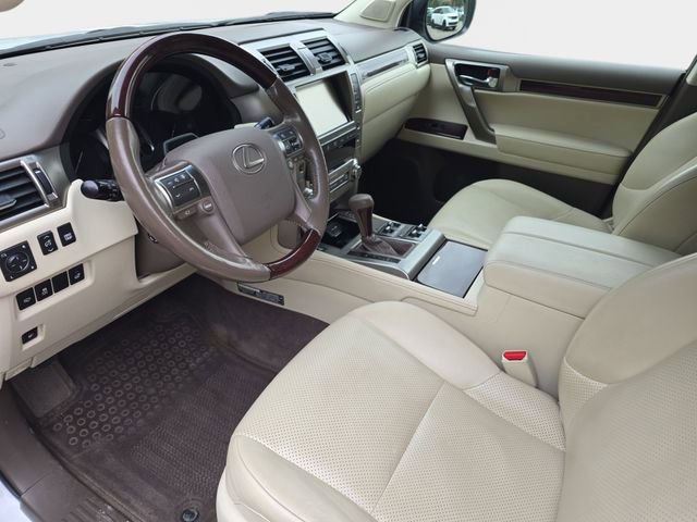 Used 2018 Lexus GX 460 Luxury AWD/4WD image 19