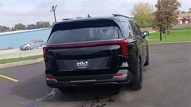 New 2026 Kia Carnival SX Prestige image 2