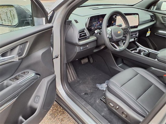 New 2026 Chevrolet Traverse LT w/ Driver Confidence Package image 10