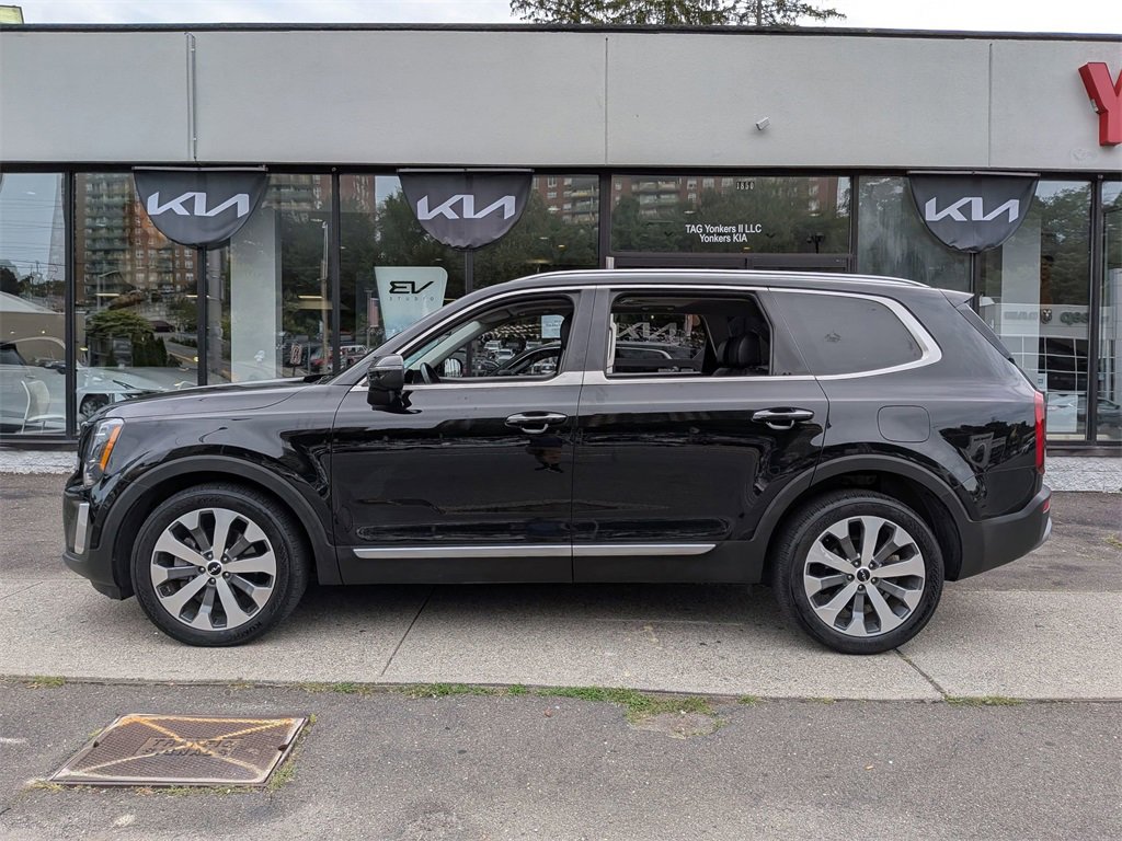 Certified 2022 Kia Telluride S image 13