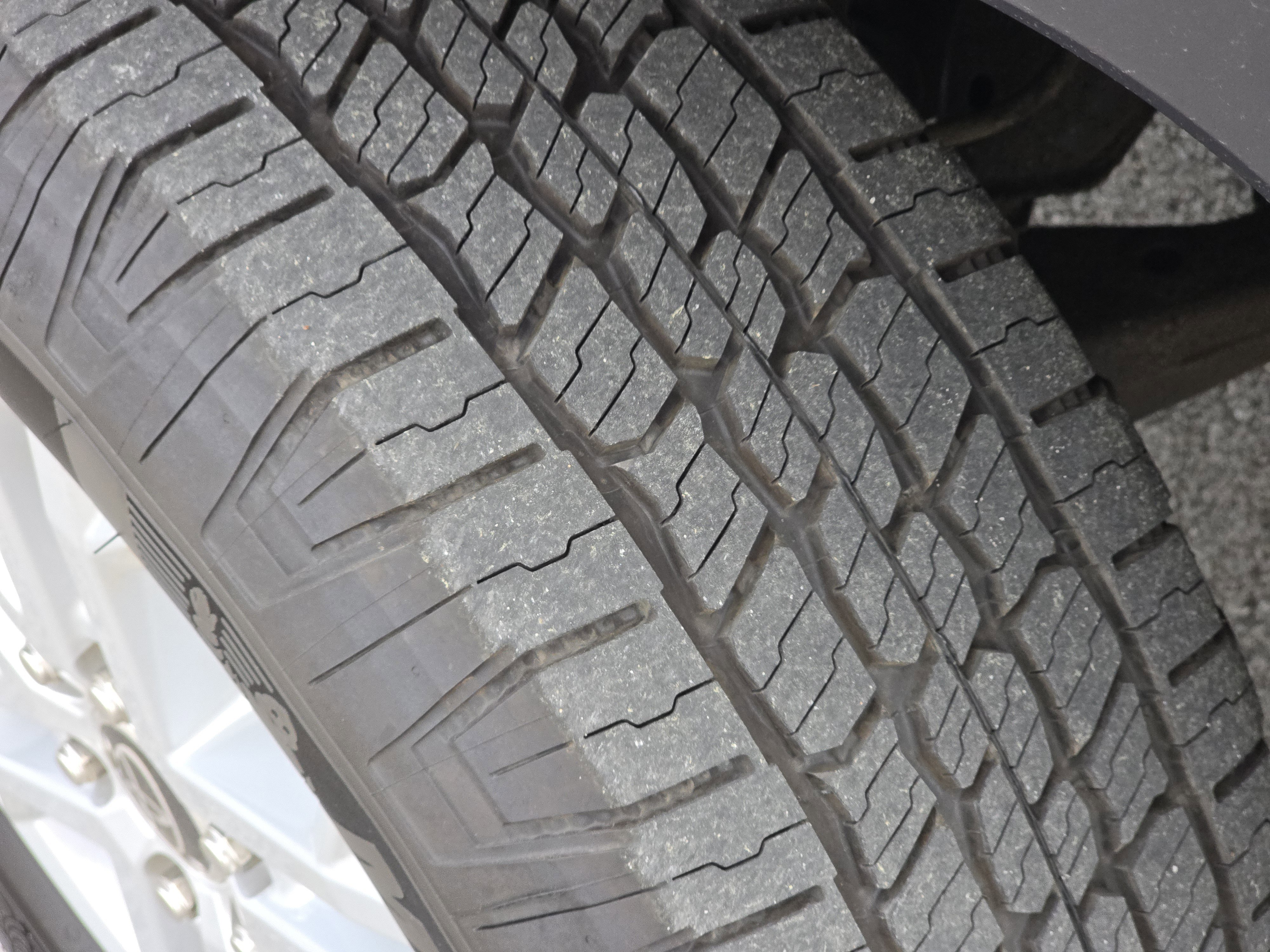 Used 2022 Toyota Tundra SR5 w/ SR5 Convenience Package image 4