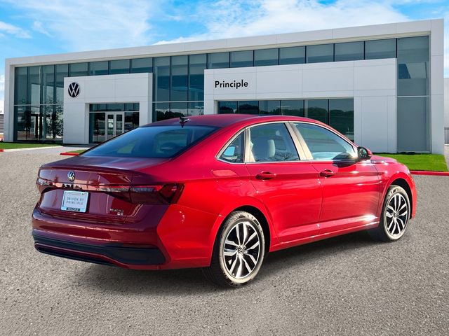 New 2026 Volkswagen Jetta SE image 3