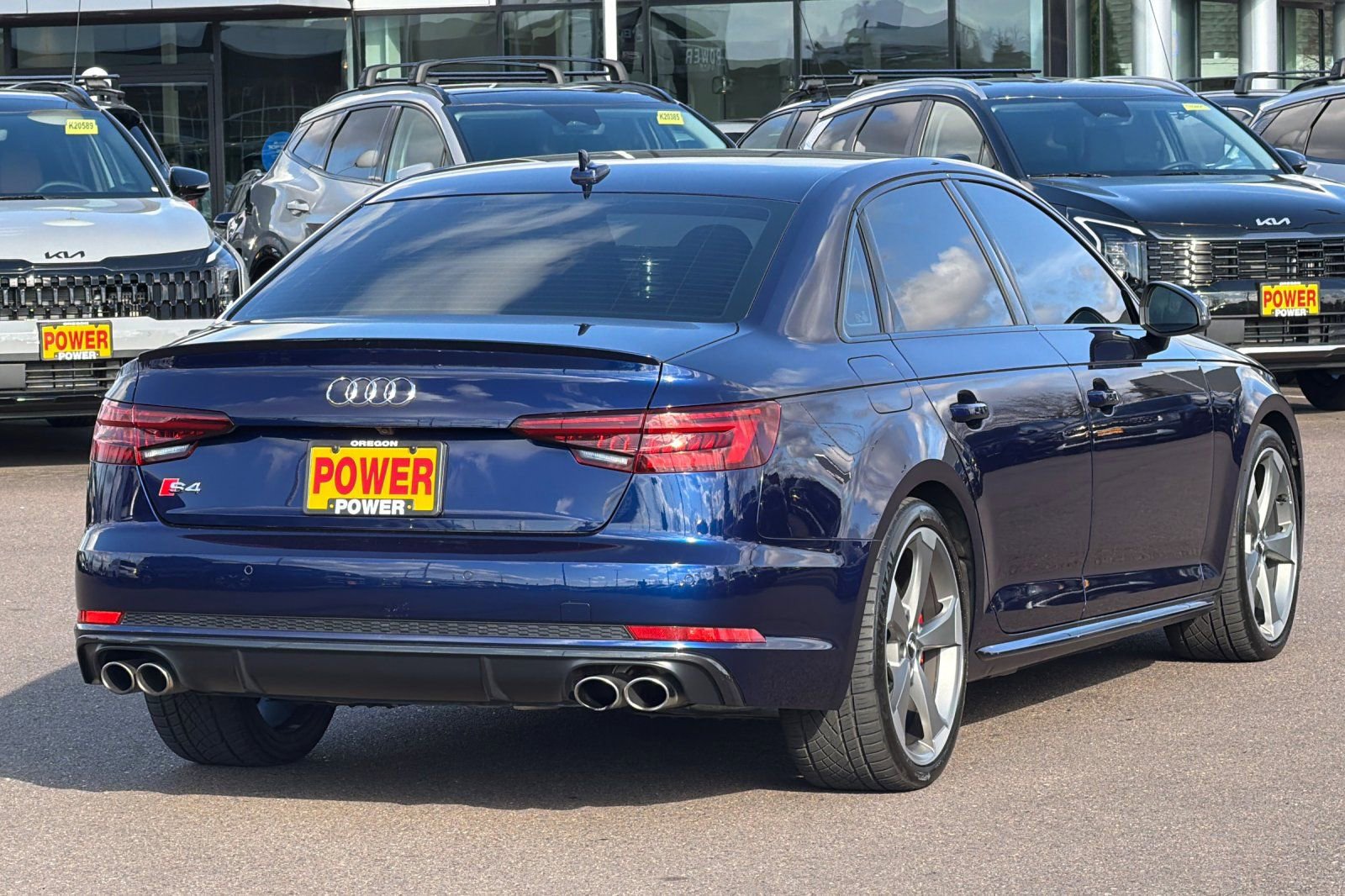 Used 2019 Audi S4 Prestige w/ Prestige Package image 4