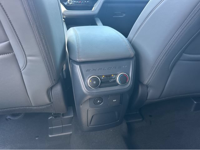 New 2026 Ford Explorer Active w/ Active Comfort Package RWD image 23