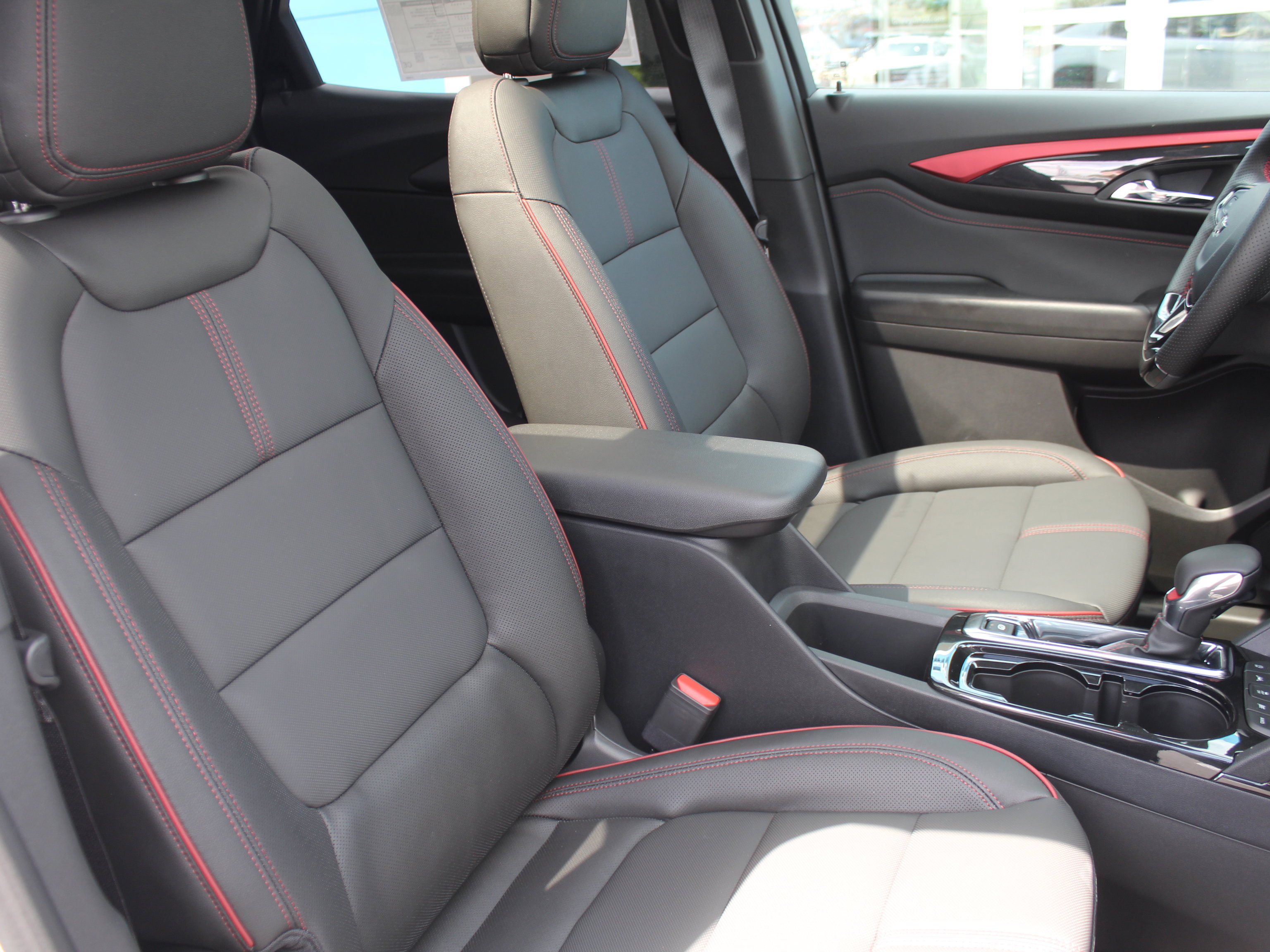 New 2026 Chevrolet TrailBlazer RS w/ Convenience Package AWD/4WD image 15