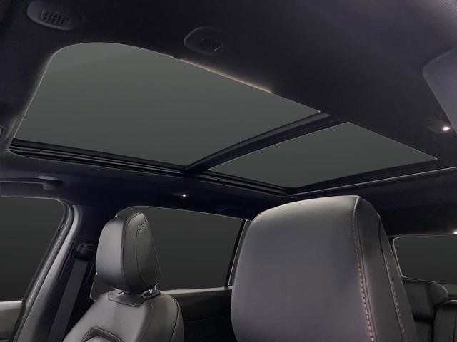 New 2026 Jeep Cherokee Overland w/ Trailer Tow Group image 11