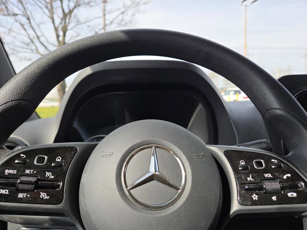 Used 2024 Mercedes-Benz Sprinter 2500 w/ Acoustic Package image 21