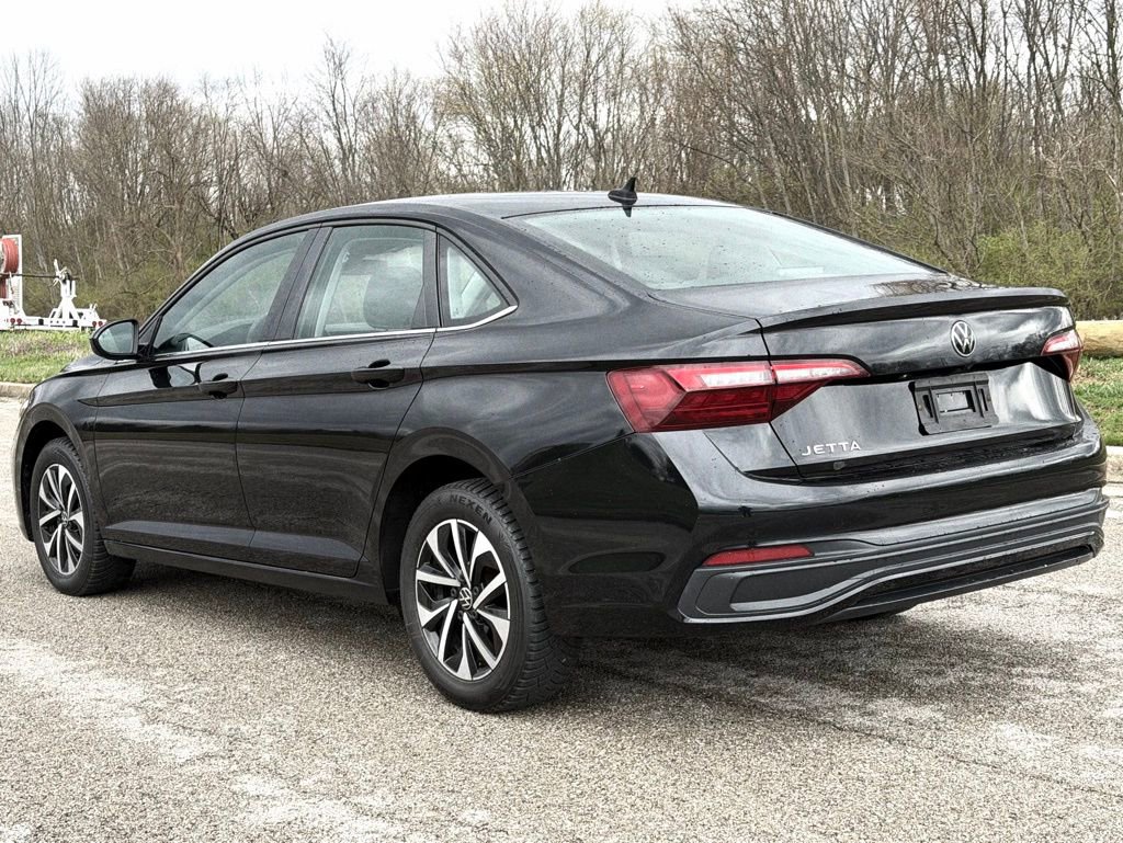 Used 2022 Volkswagen Jetta S image 33