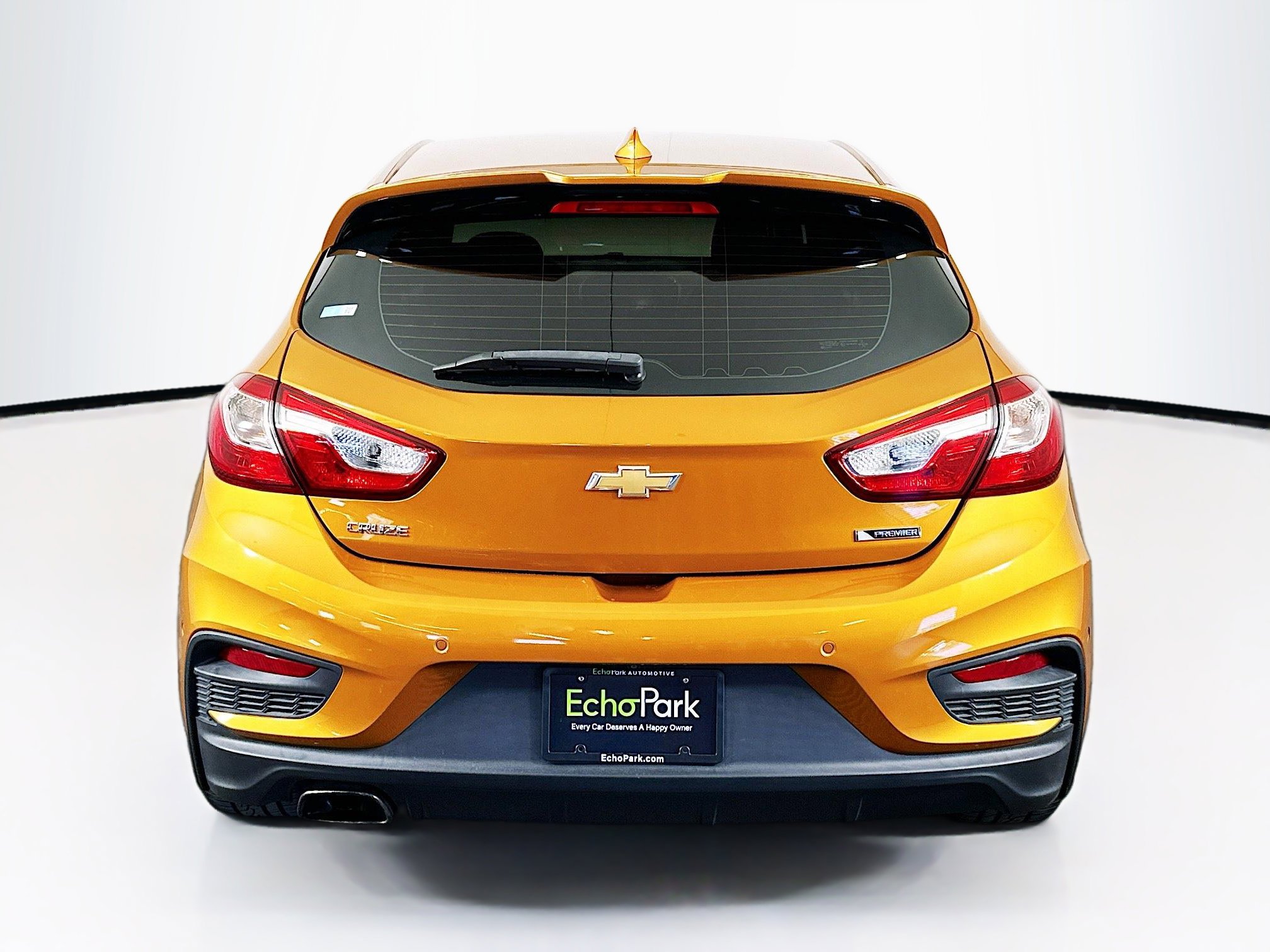 Used 2017 Chevrolet Cruze Premier w/ RS Package FWD image 7