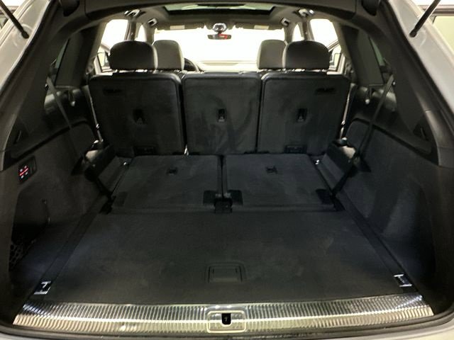 Used 2017 Audi Q7 3.0T Premium Plus image 28