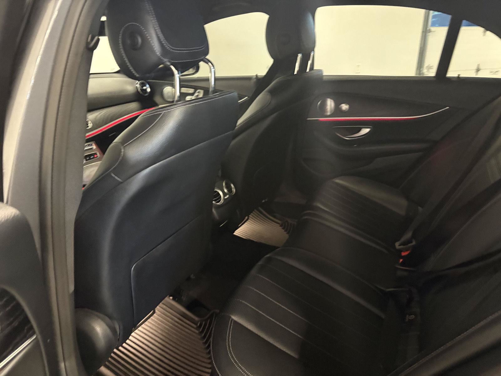 Used 2019 Mercedes-Benz E 450 4MATIC Sedan image 32