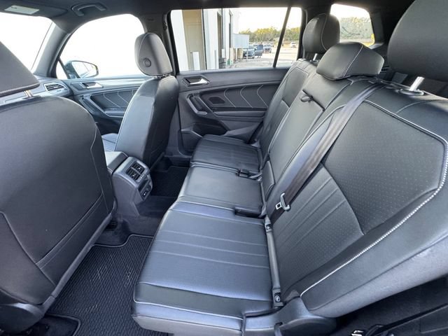 Used 2022 Volkswagen Tiguan SE R-Line FWD image 29