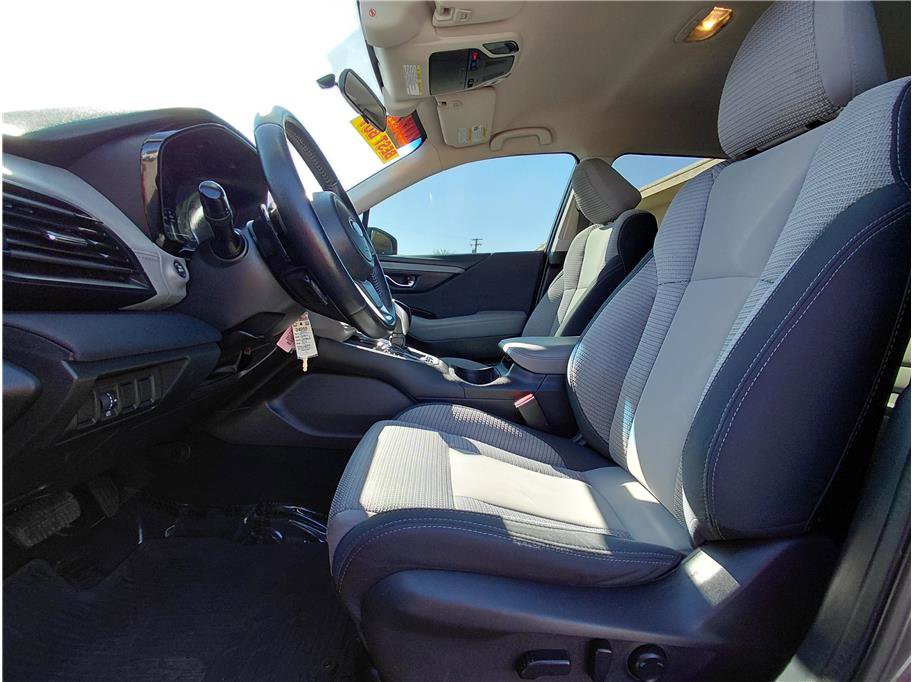 Used 2022 Subaru Outback Premium image 14