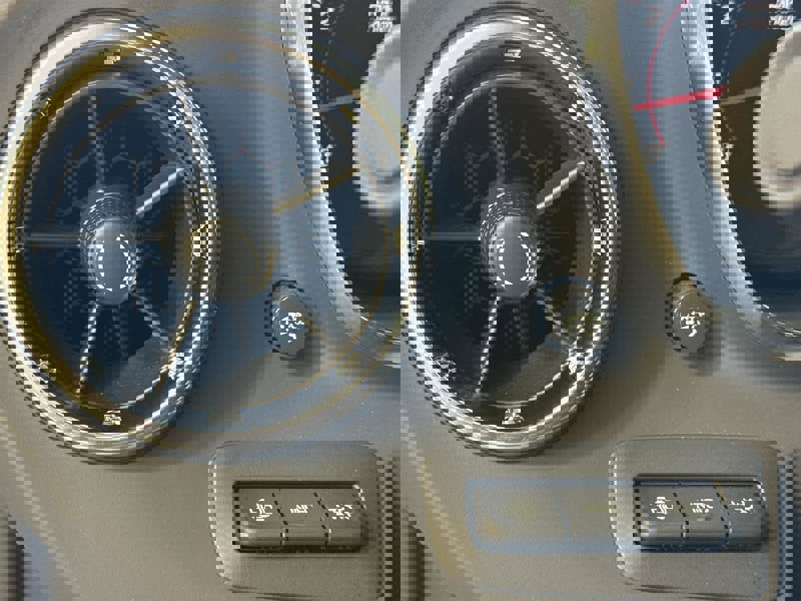 Used 2023 Chevrolet Camaro ZL1 image 22