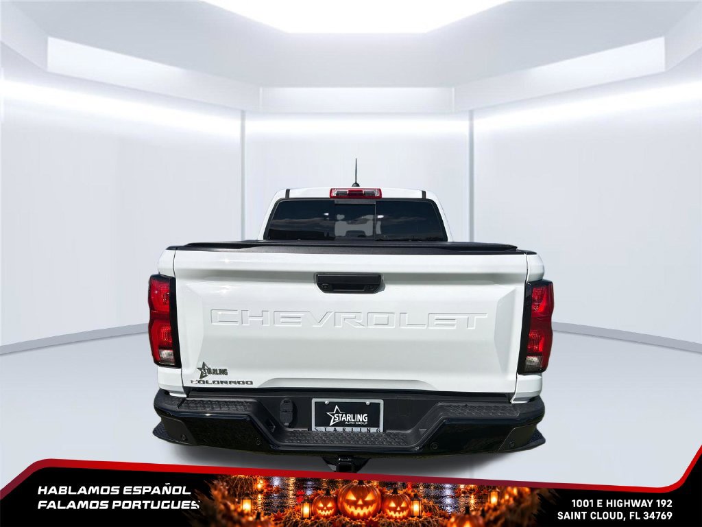 Used 2023 Chevrolet Colorado Z71 w/ Z71 Convenience Package 2 AWD/4WD image 4