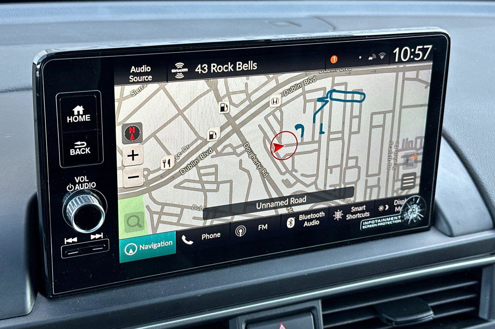 Certified 2025 Honda Pilot Touring image 20