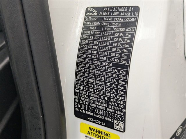 Used 2022 Jaguar E-PACE SE image 31