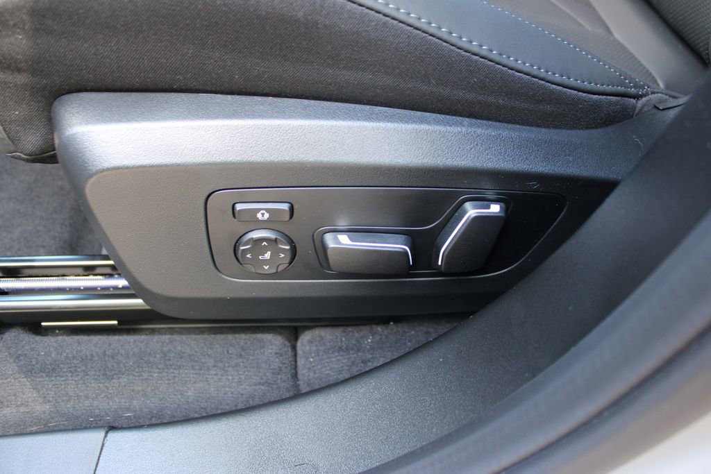 New 2026 BMW X3 xDrive30 w/ Premium Package image 30