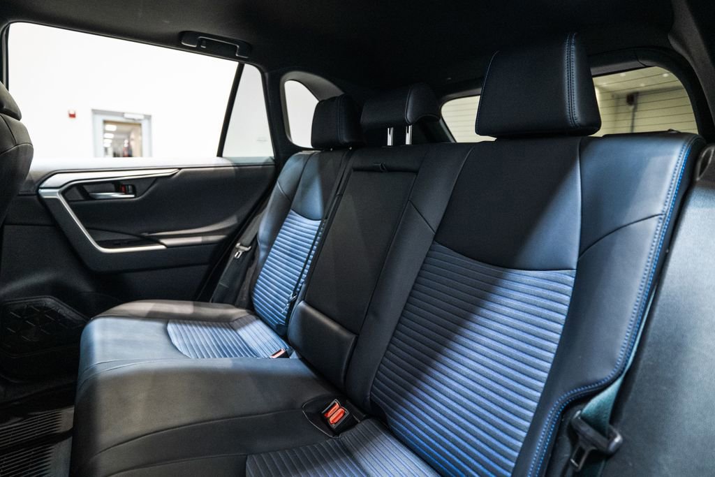 Used 2021 Toyota RAV4 XSE w/ XSE Grade Weather Package image 31