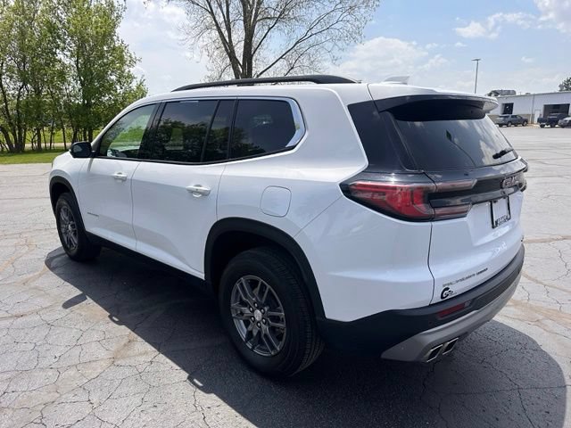 Used 2025 GMC Acadia Elevation AWD/4WD image 3